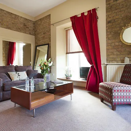 Becketts Hotel 3*